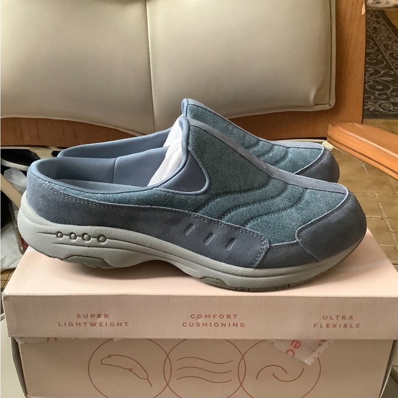 New in Box Easy Spirits 10 WW Light Blue SparkleTravelTime Style 430 Clogs Mules - Picture 3 of 16